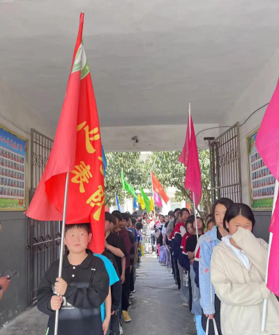 珠市乡中心小学阅读区