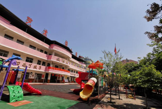弋阳县小红花幼儿园阅读区