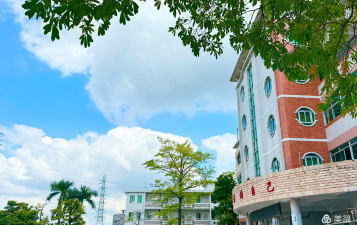 从化市第五中学阅读区