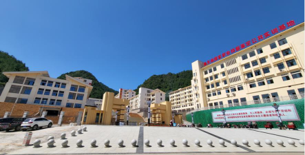 重庆黔江区民族幼师职业教育中心阅读区