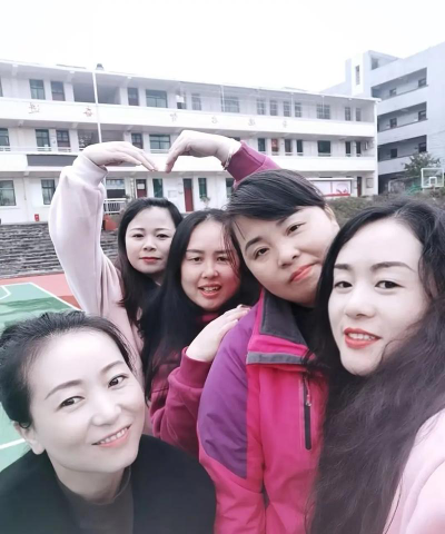 锦屏县平秋小学阅读区