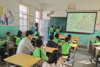 蓝田县孟村乡姚村初级小学学前班阅读区