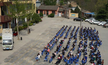 礼县江口乡中心小学阅读区