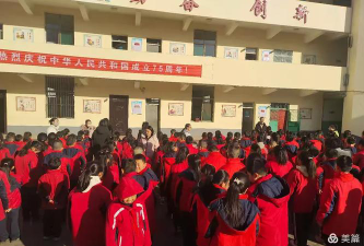 临夏市折桥镇慈王小学阅读区