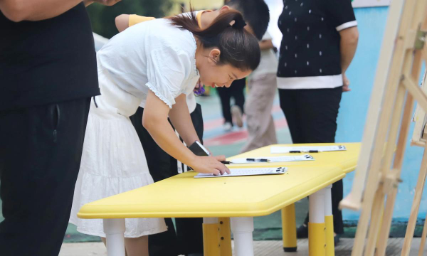 子长县西门坪希望幼儿园阅读区
