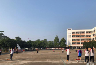 龙头中学阅读区