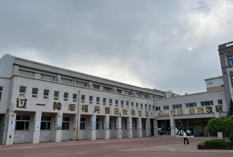 瑞安市莘塍镇成人文化技术学校阅读区