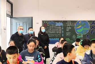 泸州市龙马潭区第二中学阅读区