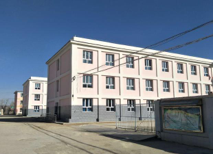 克拉玛依市第十中学阅读区