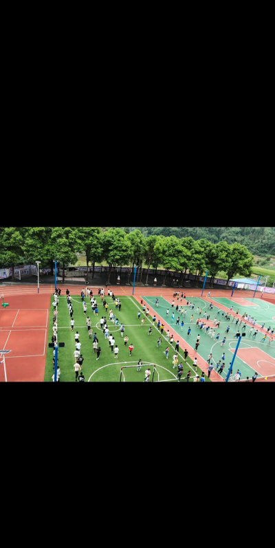 剑河县南哨乡中学阅读区