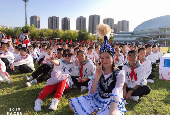 新疆克拉玛依市实验中学阅读区