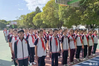 克拉玛依市独山子第一中学阅读区