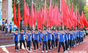 深圳市宝安区坪地中学阅读区