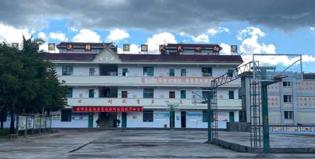 呈贡县呈家营乡中学阅读区