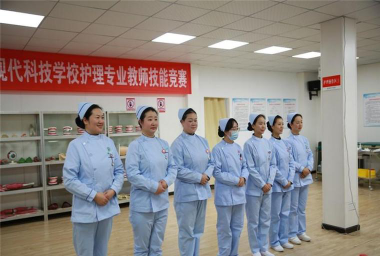 湖北护士学校阅读区