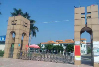 海丰县赤坑中学阅读区