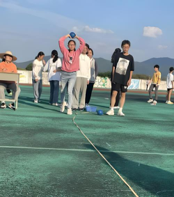 汕头市丹阳中学阅读区