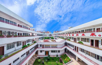 潮阳林百欣中学阅读区