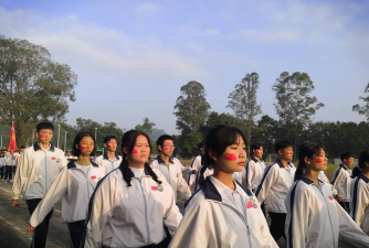 英德市英东中学阅读区