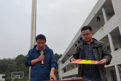 湘潭县青山桥镇晓南中学阅读区