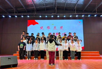 汉寿县飞翔职业学校阅读区