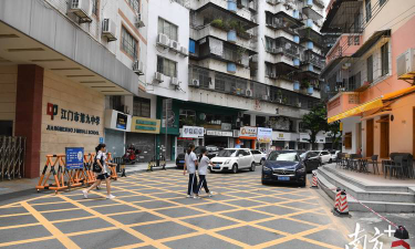 江门第九中学阅读区