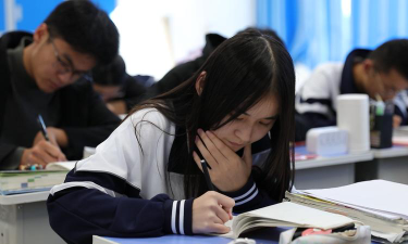 人和第一中学阅读区
