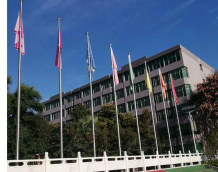 岳阳市财经中等专业学校阅读区
