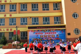 博湖县小学阅读区