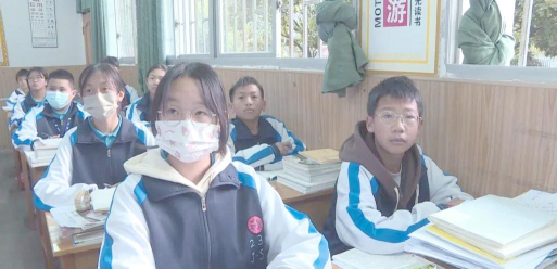 保山市杨柳民族中学阅读区