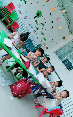 海运集团明月幼儿园阅读区