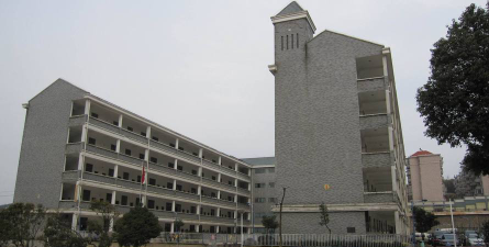 郴州市第三完全中学阅读区