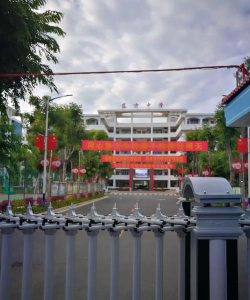 海南东方学校阅读区
