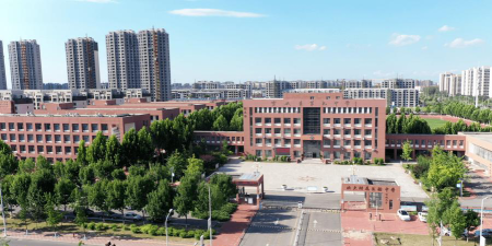 宝坻区第九中学阅读区