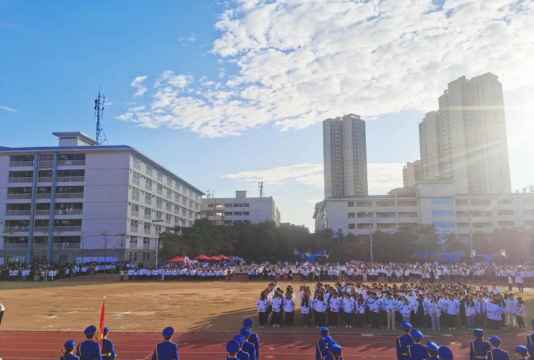 广州市信息工程职业学校阅读区