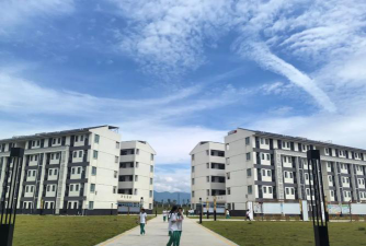 桂林兴安县中等职业技术学校阅读区