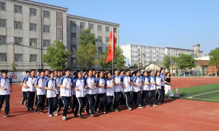 淮滨一中阅读区