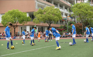 江宁区上坊中心小学阅读区