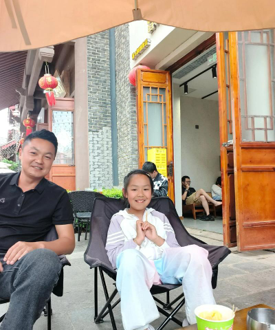 烟台救捞局技工学校阅读区