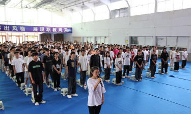 广西银行学校阅读区