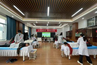 河南省针灸推拿学校阅读区