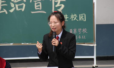 息县城郊乡初级中学阅读区