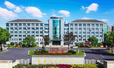 嘉兴技师学院阅读区