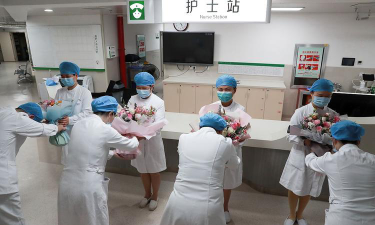 南宁护士学校阅读区