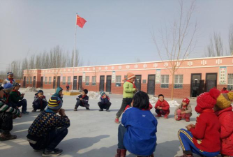 乌什县第五小学阅读区