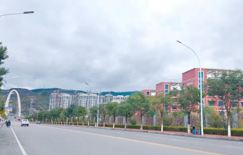 天水市电子信息工程职业学校阅读区