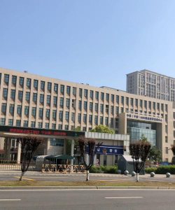 宁波第二技工学校阅读区