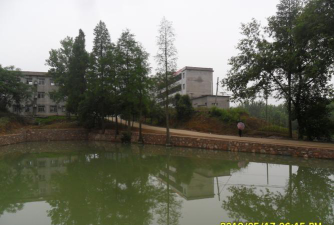 阳新县木港职业中学阅读区