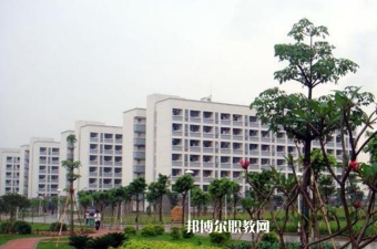 自贡大安职业技术学校阅读区
