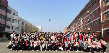 长清区职业中等专业学校阅读区